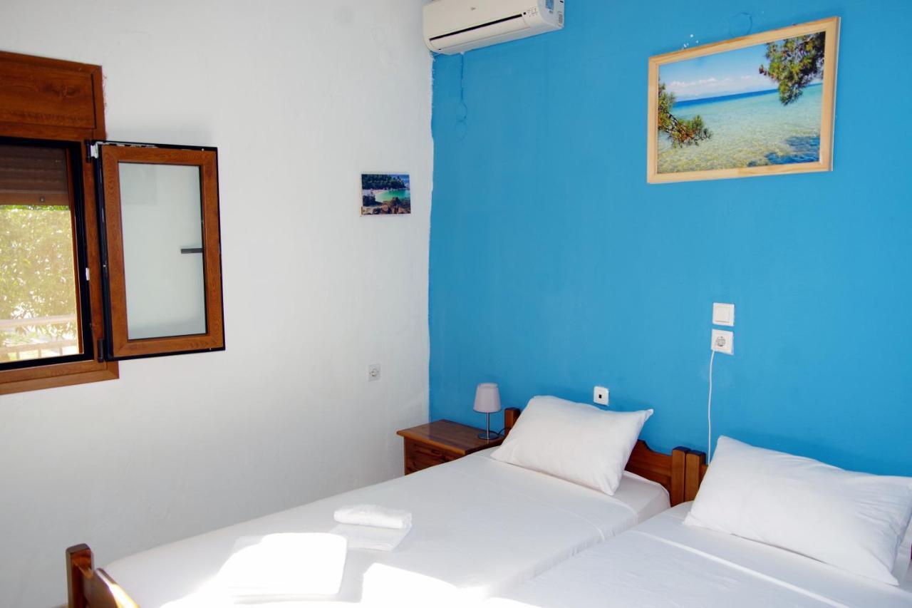 Hotel Athina Kinira Exterior foto
