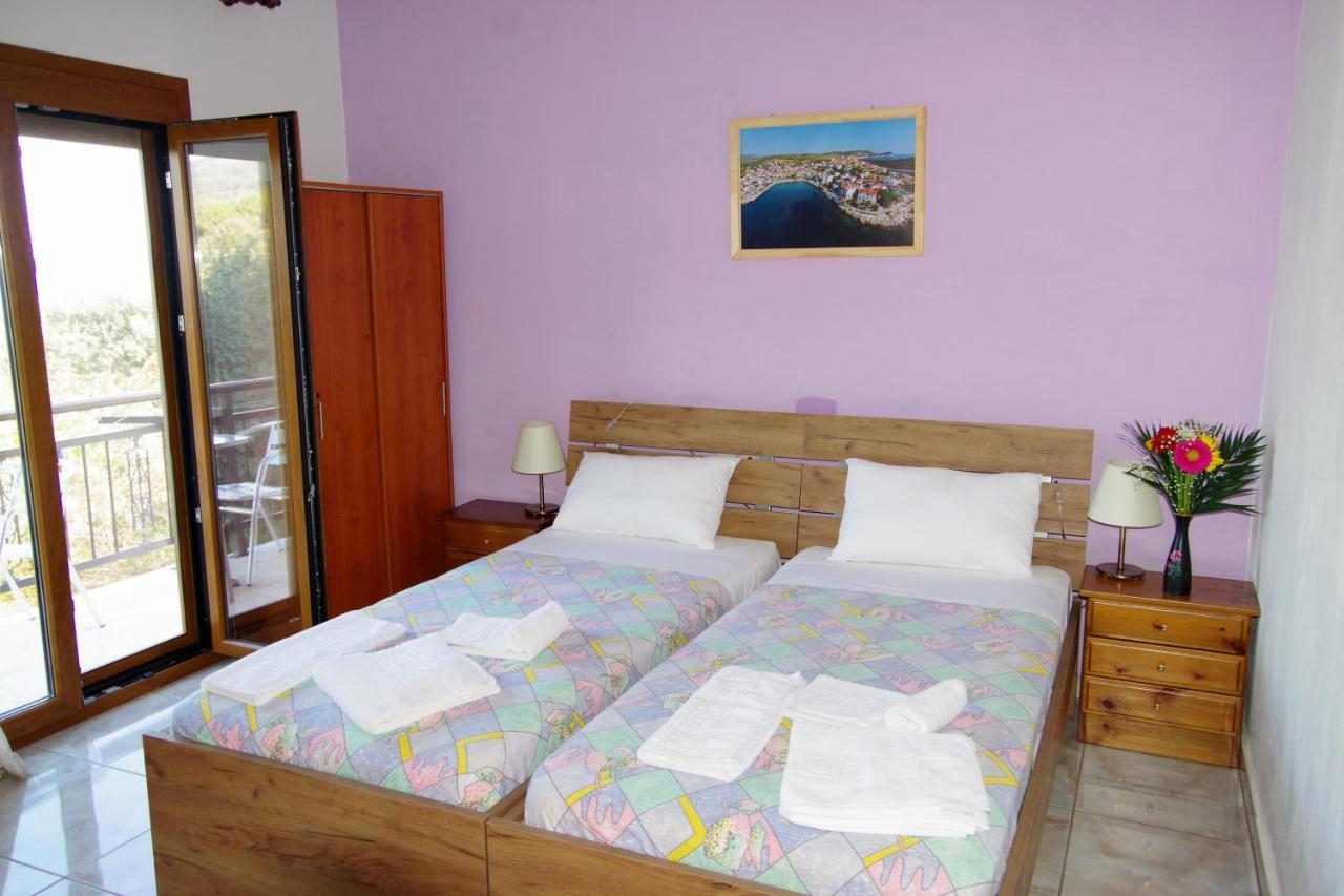 Hotel Athina Kinira Exterior foto