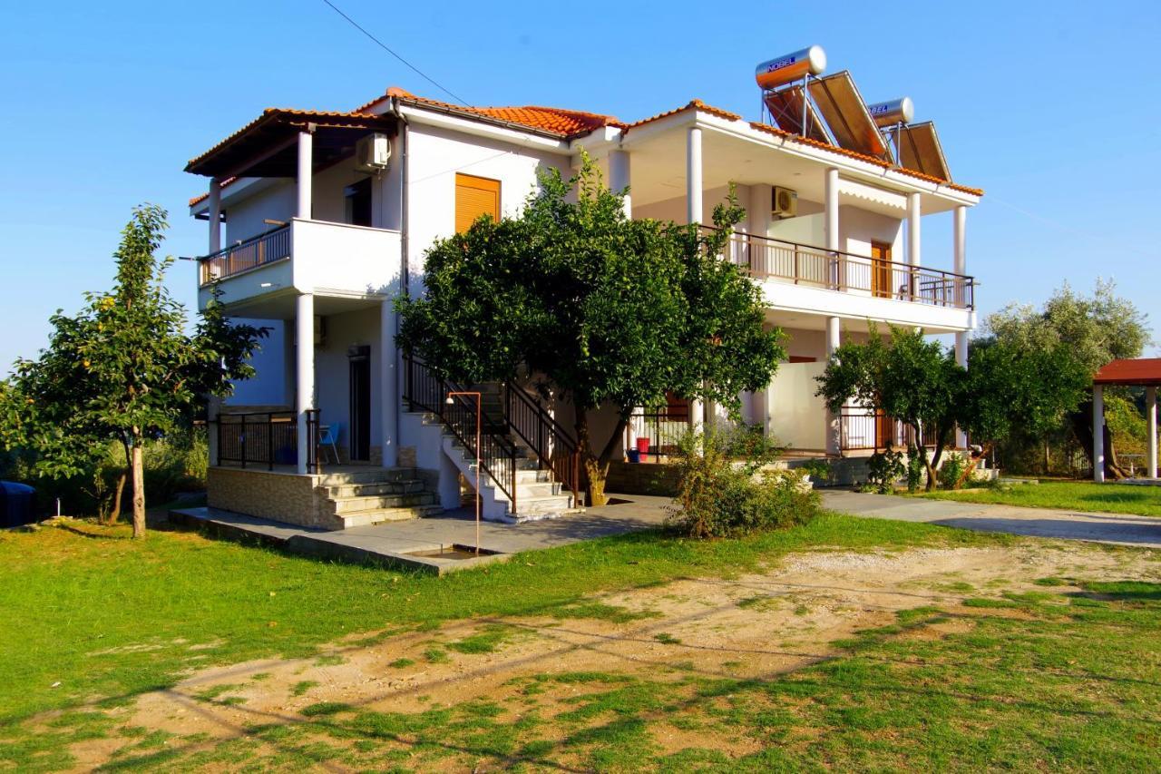 Hotel Athina Kinira Exterior foto