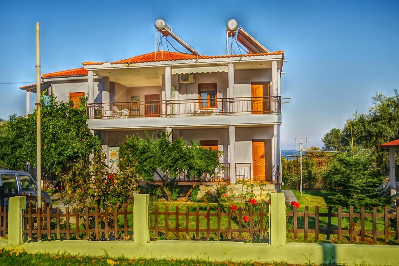 Hotel Athina Kinira Exterior foto